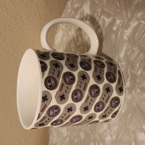Super nintendo controller mug - Picture 3 of 6